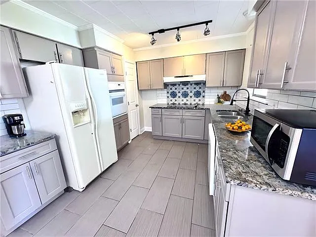 4312 Tartan Dr — Photo 14