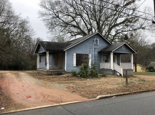 826 Ray St, Griffin, GA 30223