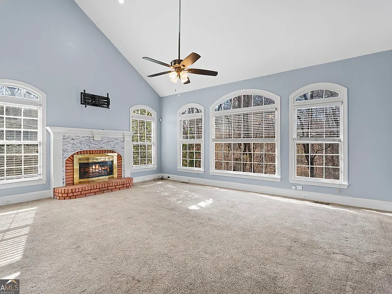 3535 Greenshire Ct — Photo 8