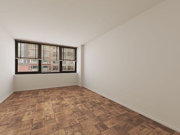 4th image of 301 E 45th St APT 5E