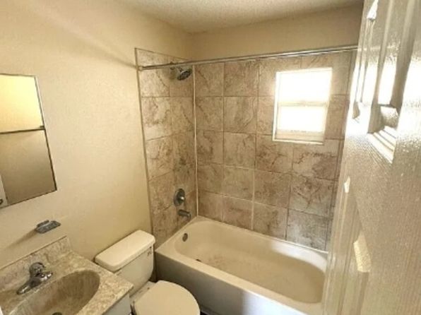 3007 Country Ln #38