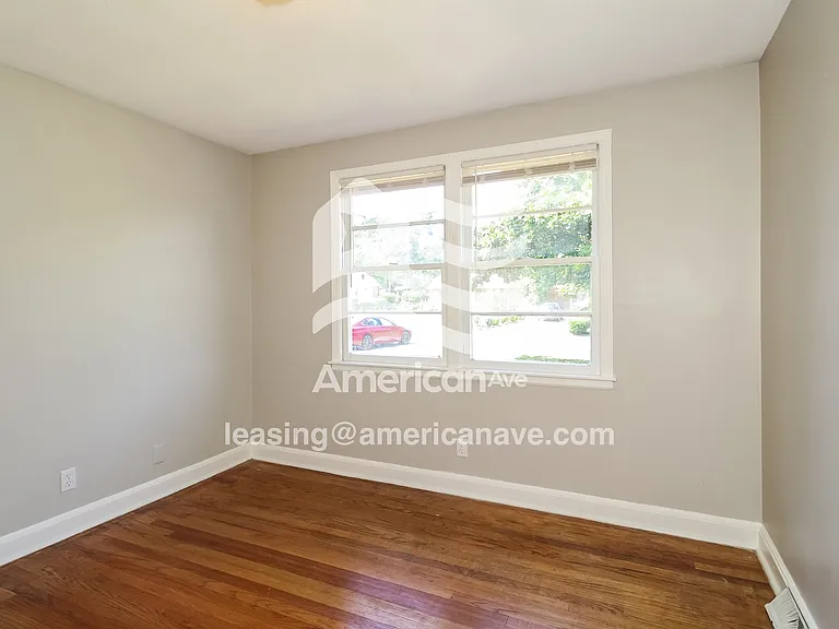 578288_009_bedroom_13821776.jpg
