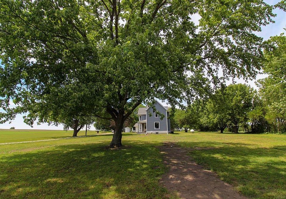 18207 X Ave, Dike, IA 50624 | MLS #20262451 | Zillow