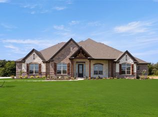 4008 Valley View Dr, Joshua, TX 76058