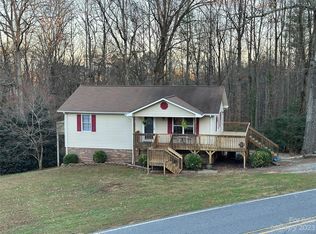 4808 Calico Rd, Lenoir, NC 28645