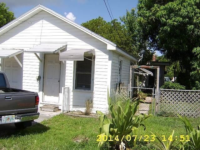 1st image of 120 S K St