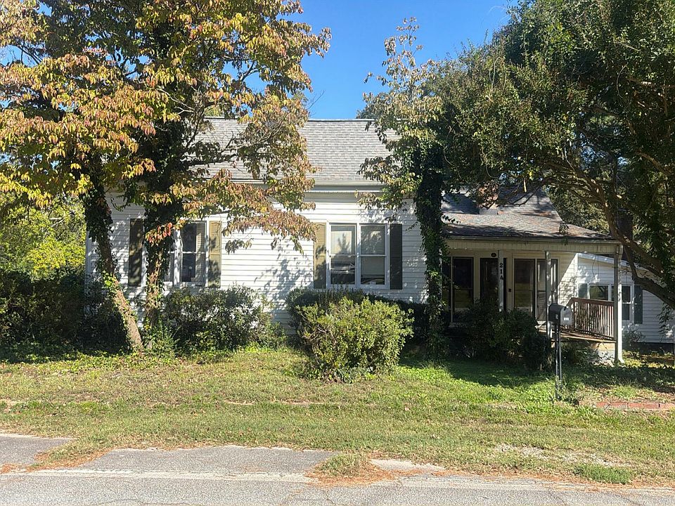 1st image of 214 Walhalla St