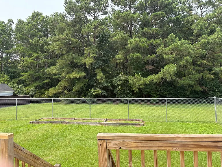 124 Deerfield Ln — Photo 29