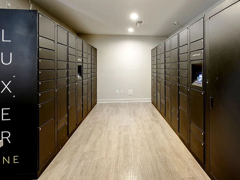Hillmeade Apartment Homes — Photo 14