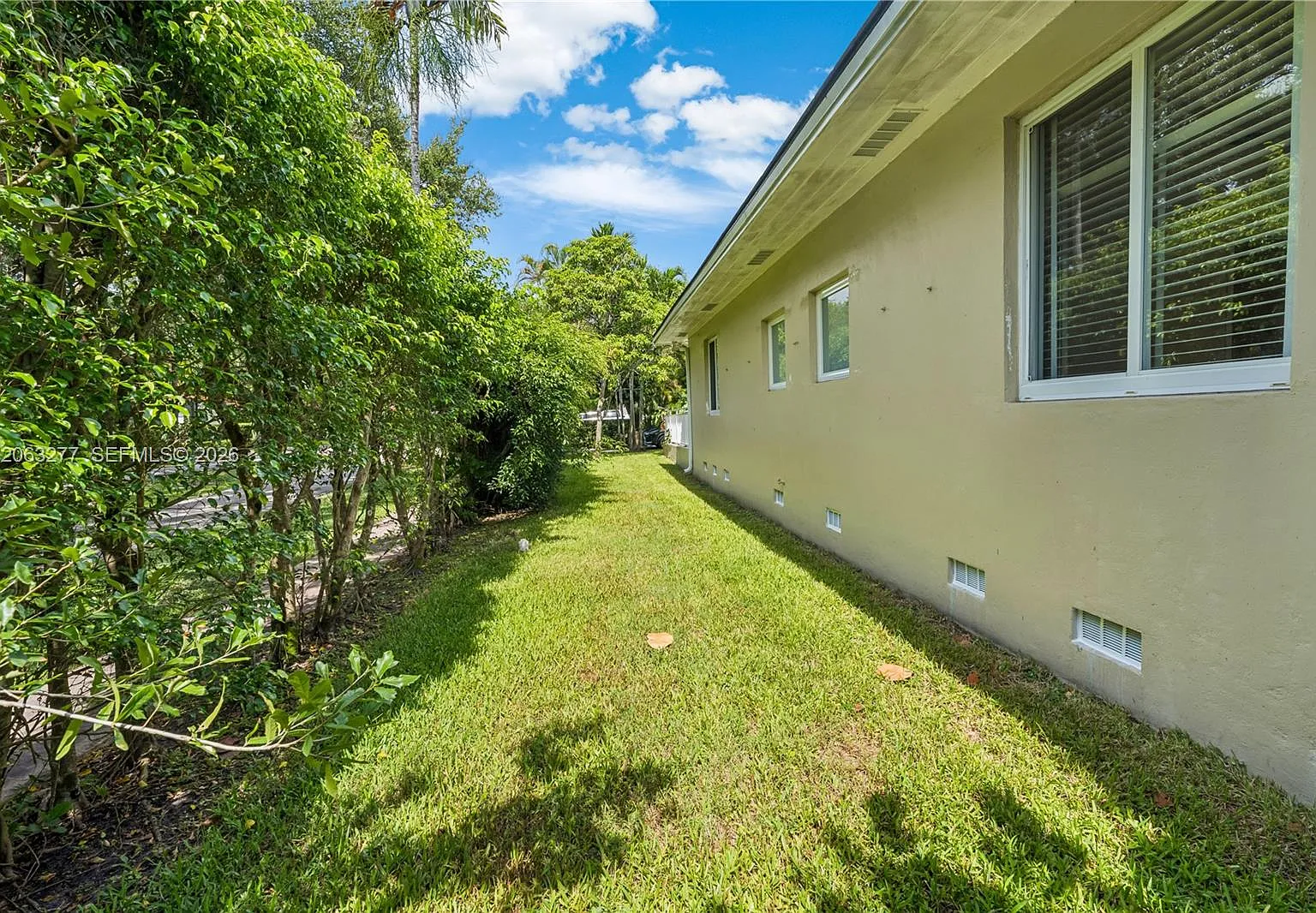 Coral Gables Sec A — Photo 4