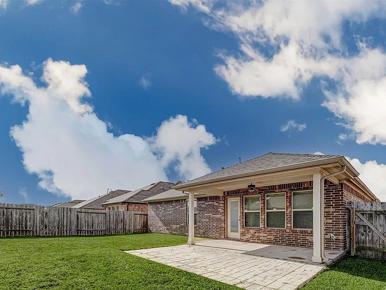 1511 Evermore Manor Ln — Photo 18