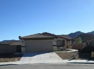 29425 Rocky Canyon Dr, Lake Elsinore, CA 92530