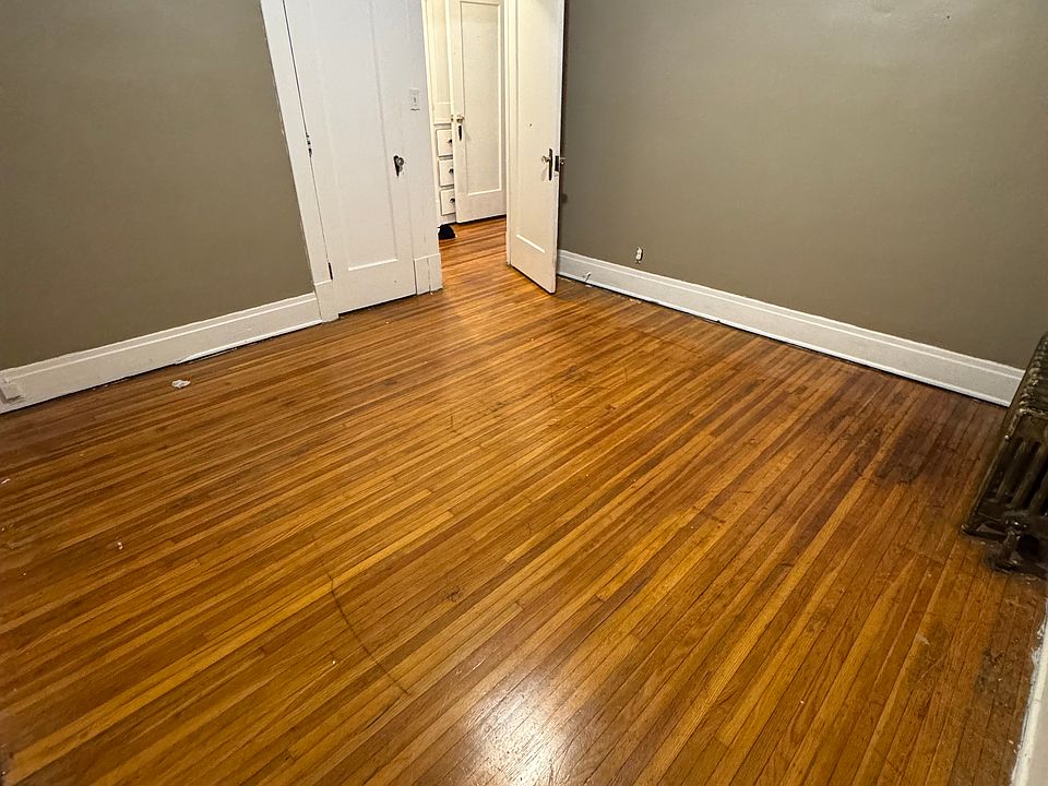 1st image of 109 Shirley Ave #2