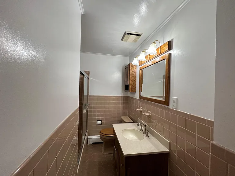 1 Gerry St #1 — Photo 11