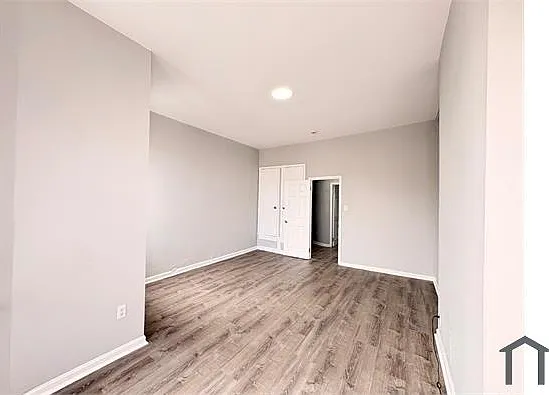 2356 McCulloh St — Photo 8