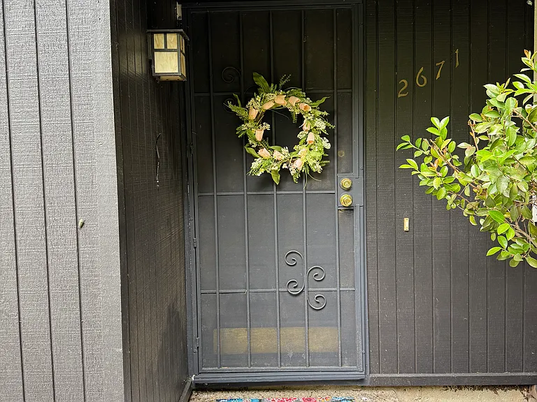 2671 Woodstone Pl — Photo 2