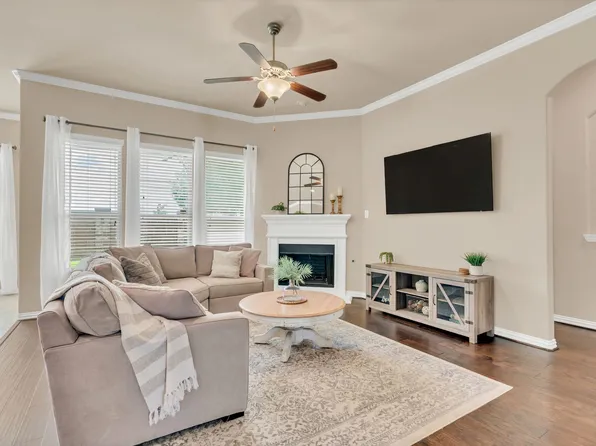 905 Avian Dr, McKinney, TX 75071