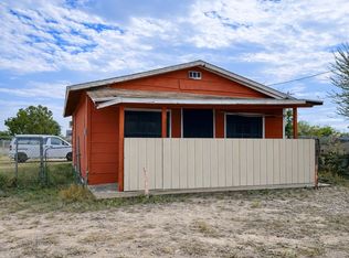 509A Glenn St, Zapata, TX 78076