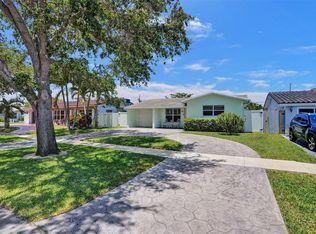5409 Madison St, Hollywood, FL 33021