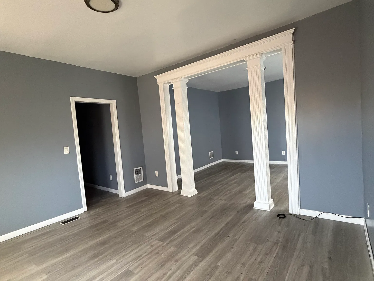 2 bed, 127 sqft, $2,000 — Photo 4