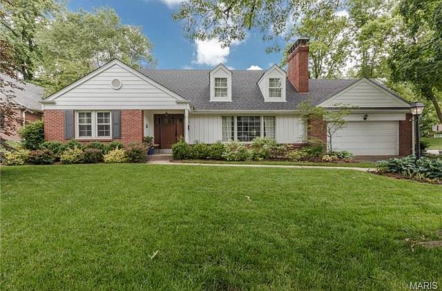 1st image of 415 Claybrook Ln