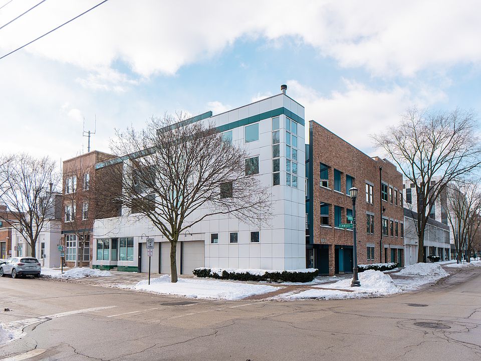 1st image of 1514 Elmwood Ave APT 3