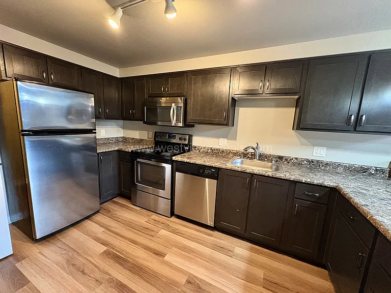 1010 Railroad Ave — Photo 247