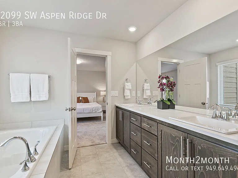 12099 SW Aspen Ridge Dr — Photo 28