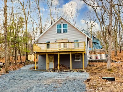 112 Sparrow Loop, Bushkill, PA, 18324