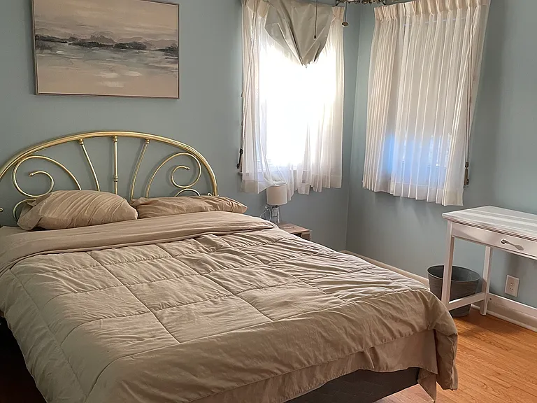 1669 Desoto Ln — Photo 11