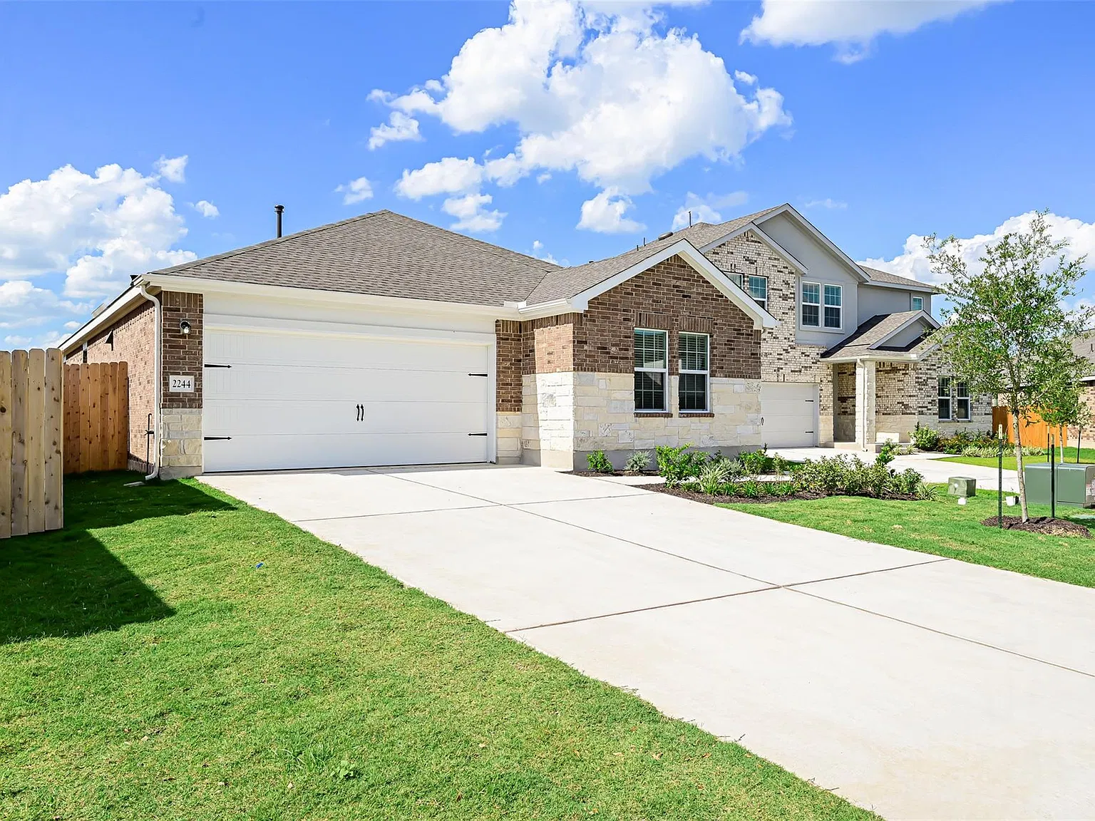 4 bed, 2.0 bath, 2031 sqft, $2,250 — Photo 1
