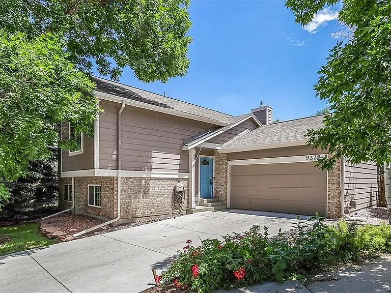9228 Butterwood Ct — Photo 14