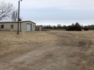 10504 SW 72nd St, Halstead, KS 67056