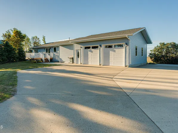 6504 Tj Ln, Bismarck, ND 58503