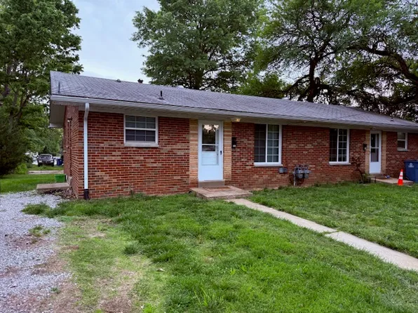 124 Pawnee Dr #126, Belleville, IL 62226
