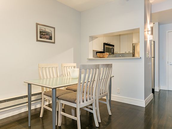 3rd image of 300 3rd St APT 503