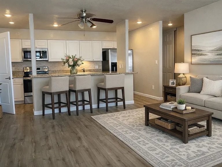 Los Arboles Apartments — Photo 19