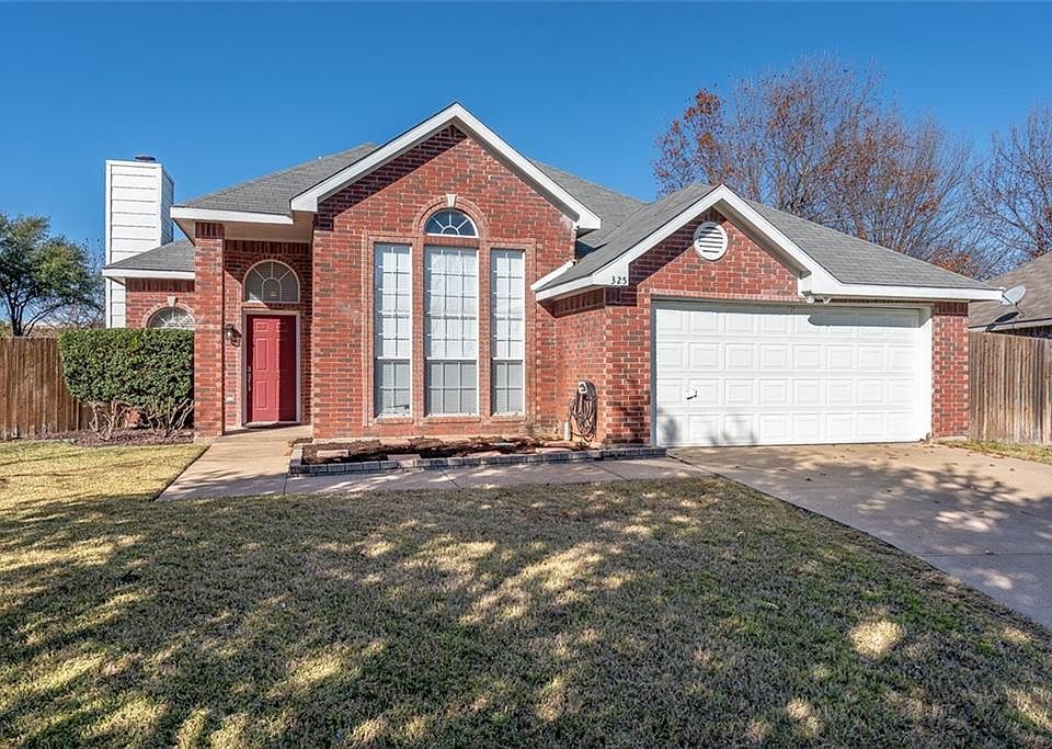 1st image of 325 Summerhill Dr