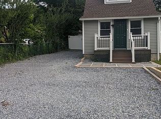 59 Fairview Dr, Hewitt, NJ 07421