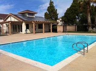 206 Village Circle Dr, Lompoc, CA 93436