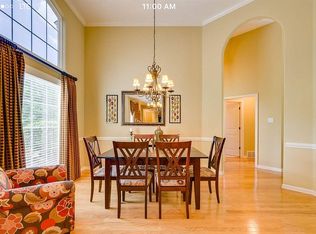 1685 Newton Oak Cir W, Memphis, TN 38117