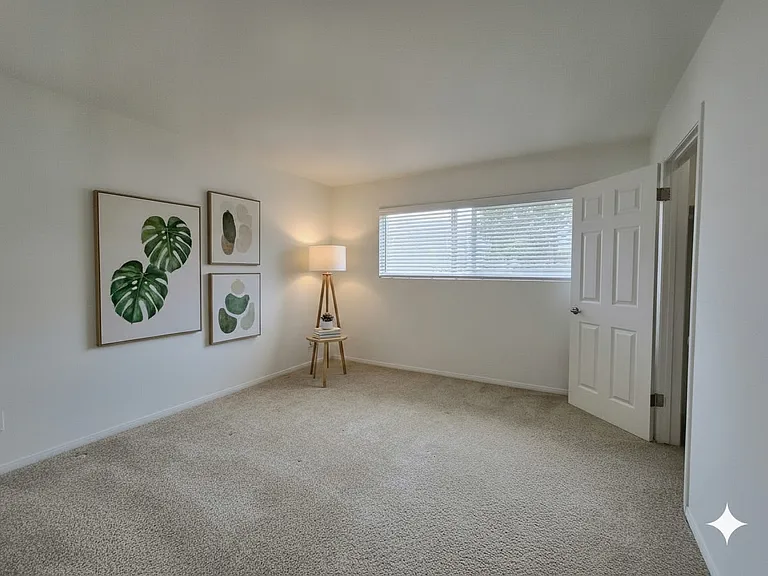 25206 Bigelow Rd #1 — Photo 8