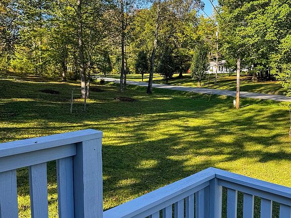 4th image of 616 Verdun Rd