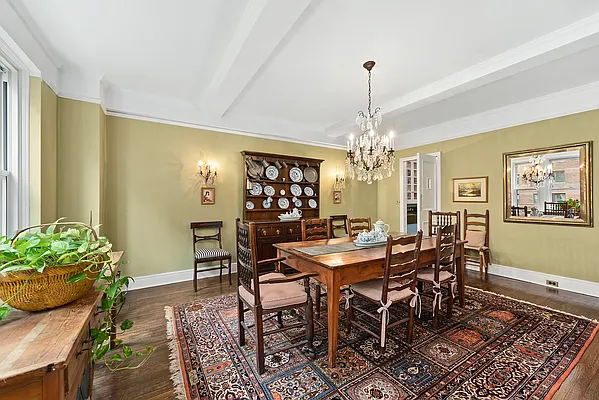 Sold by Compass | media 2