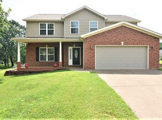 8738 Edinborough Rd, Evansville, IN 47725