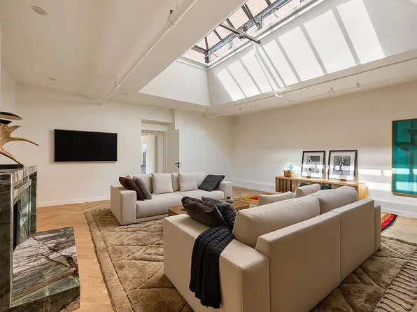 169 Mercer St #Penthouse, New York, NY 10012