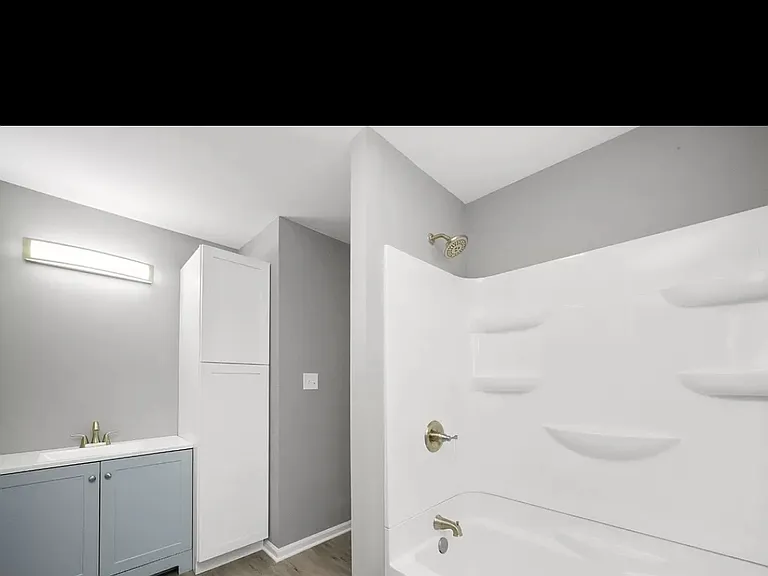 6083 Pennsylvania Dr — Photo 25