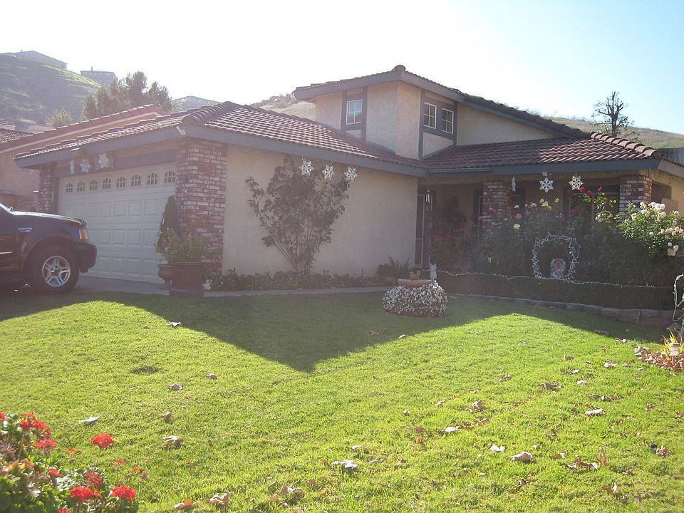 COMPLIMENTS OF PARK PLACE REAL ESTATE