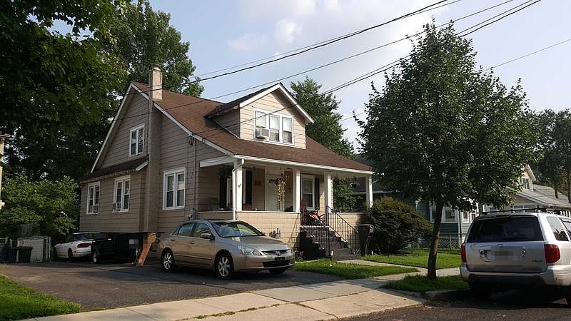 2nd image of 746 Washington Ave