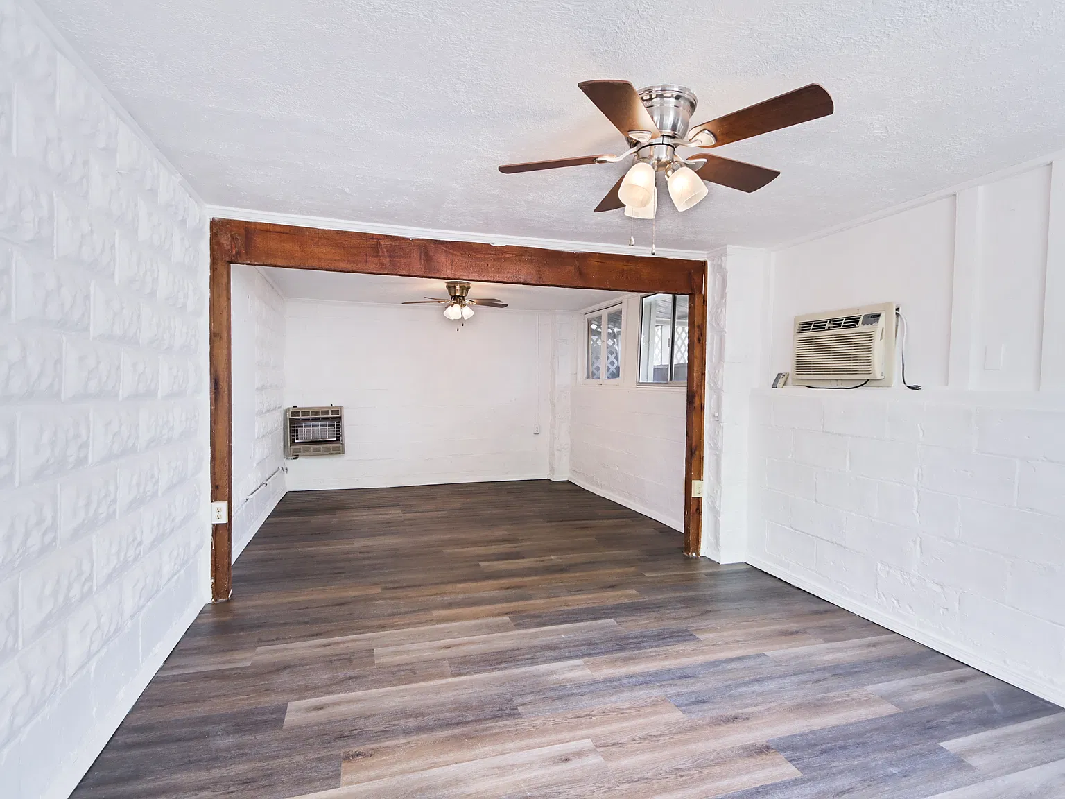 2 bed, 800 sqft, $825 — Photo 2